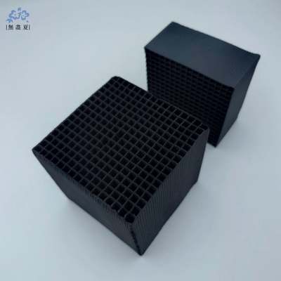 Un buon prezzo. Carbone attivo a base di nido di miele a base di carbone per la rimozione di COV nei processi industriali in linea